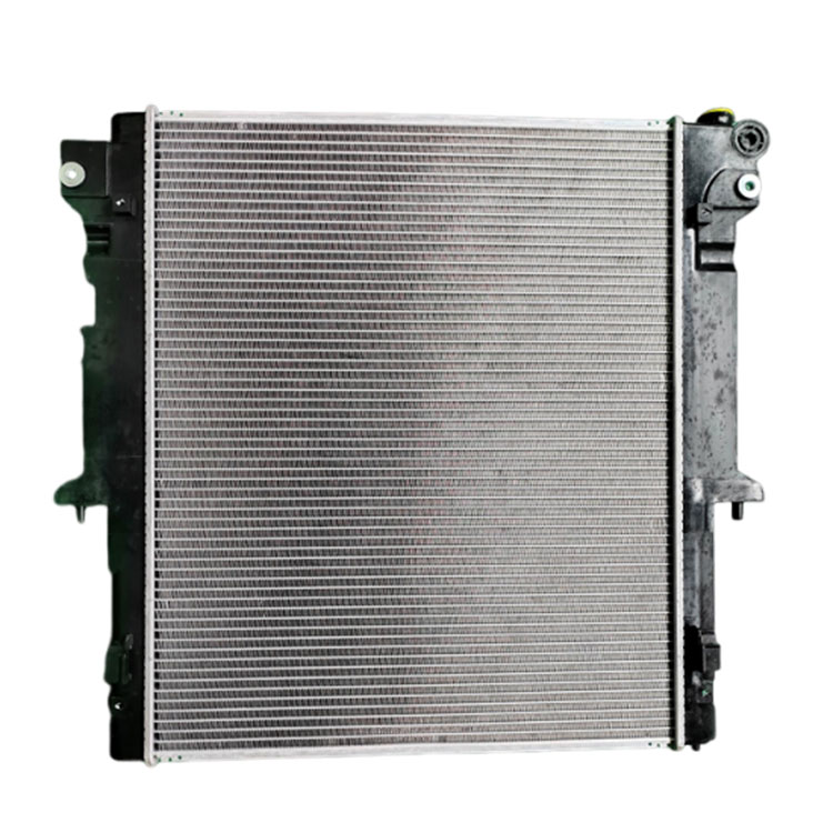 I-Mitsubishi Pajero Radiator